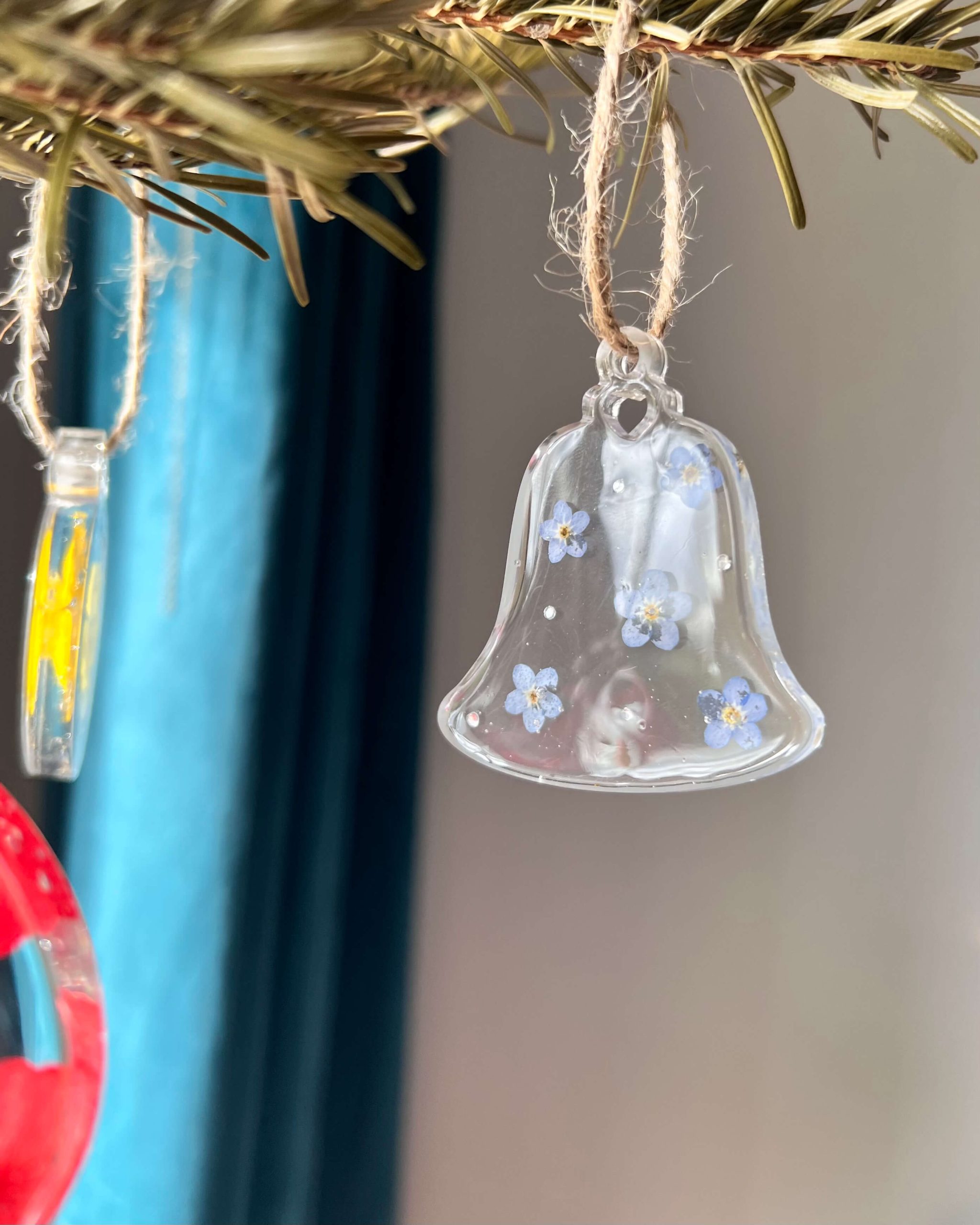 Boules de Noël fleuries – Image 6